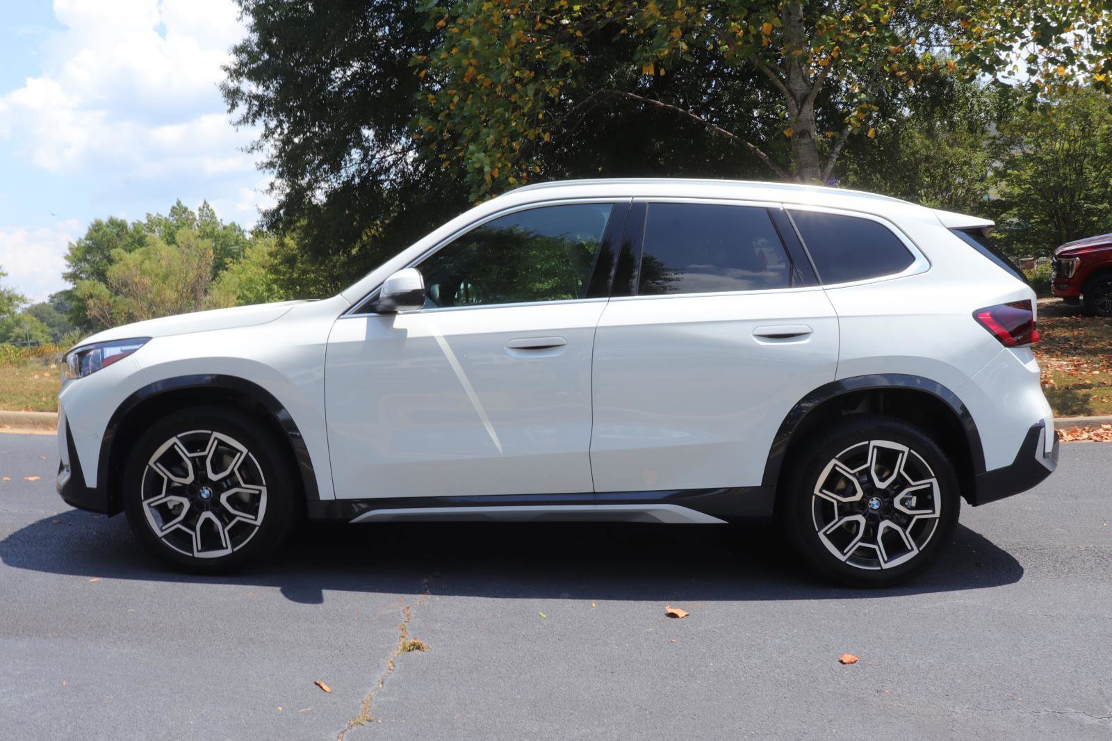 New 2026 BMW X1 xDrive28i w/ Technology Package image 4