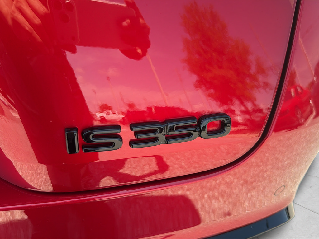 Used 2026 Lexus IS 350 F Sport w/ Technology Package RWD image 46