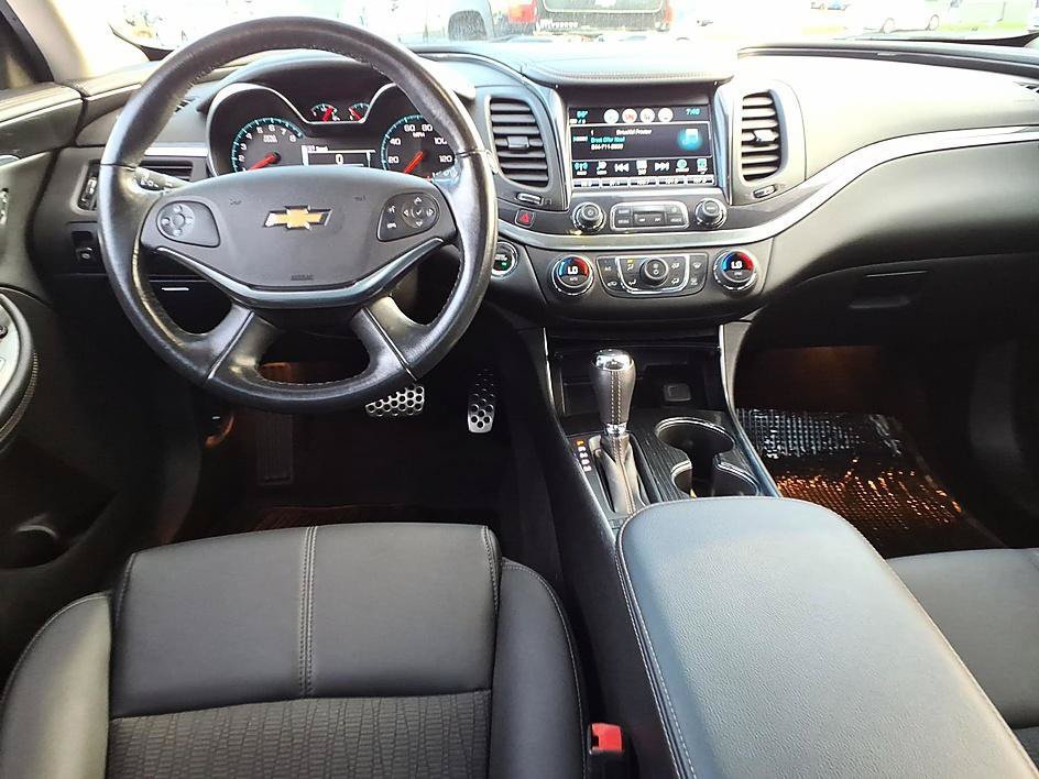Used 2018 Chevrolet Impala LT FWD image 20