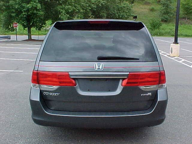 Used 2010 Honda Odyssey LX image 10