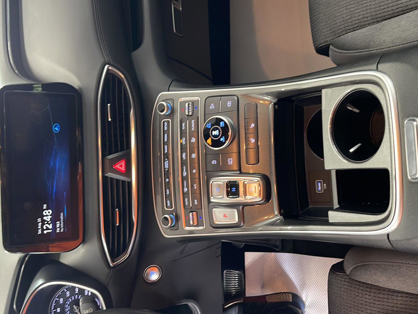 Used 2023 Hyundai Santa Fe SEL image 19