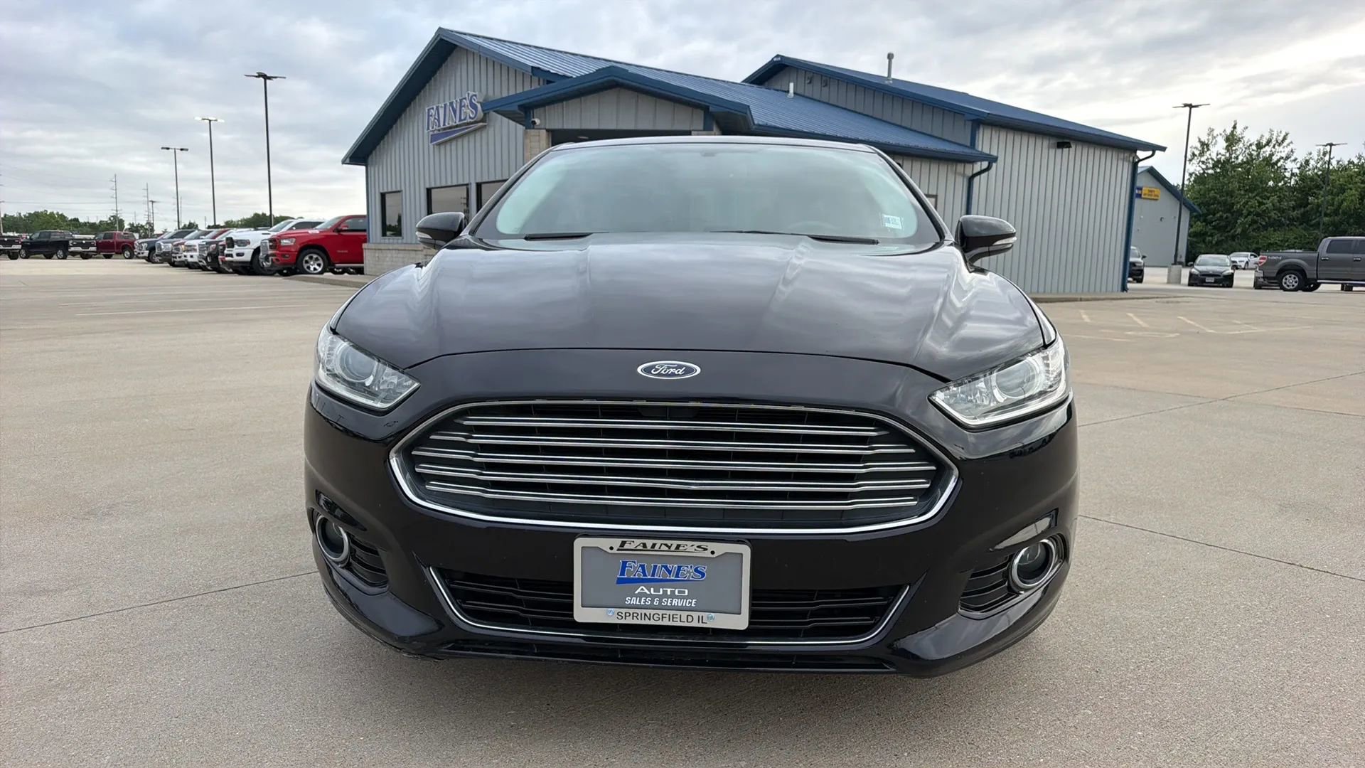 Used 2016 Ford Fusion Titanium FWD image 32