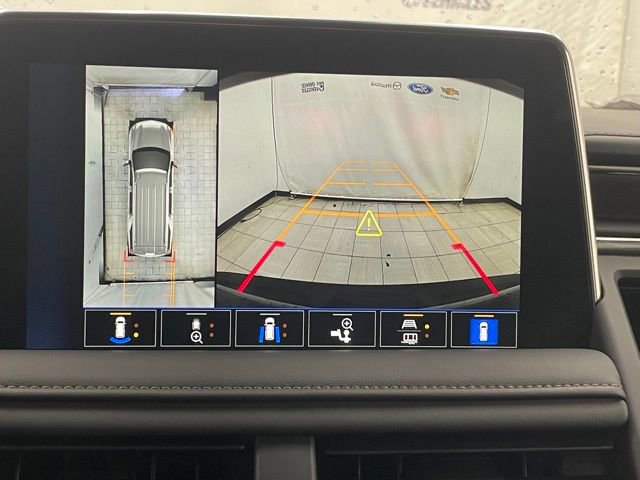 Certified 2024 Chevrolet Suburban High Country image 5