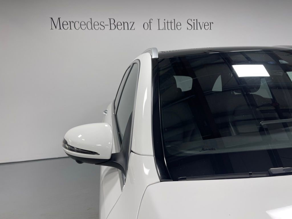 Used 2022 Mercedes-Benz GLC 300 4MATIC image 12