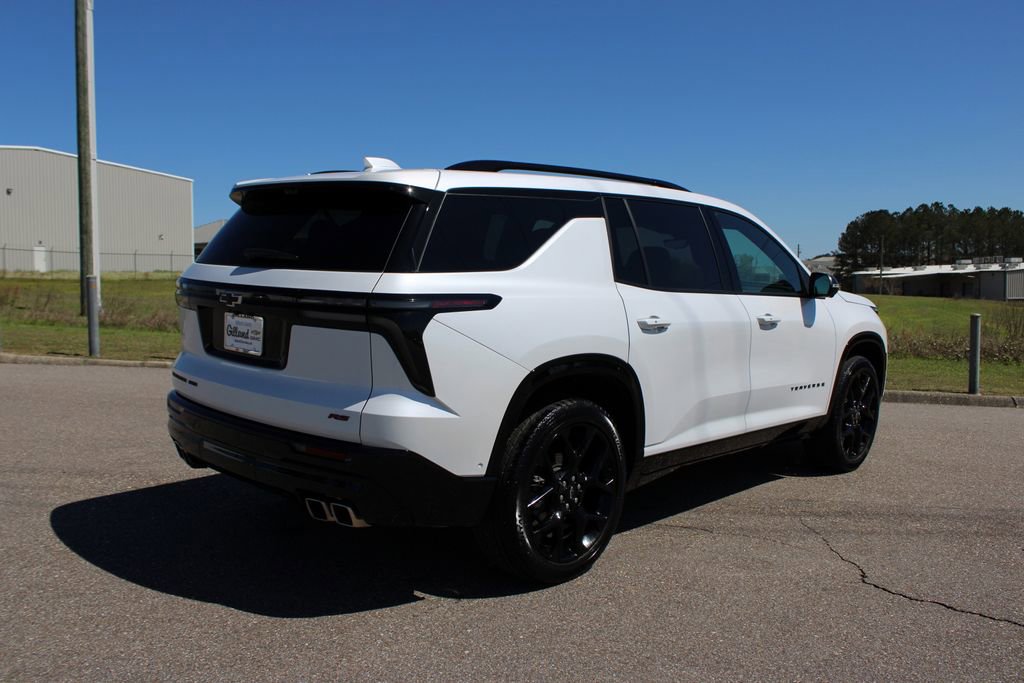 Used 2024 Chevrolet Traverse RS w/ LPO, Floor Liner Package AWD/4WD image 21