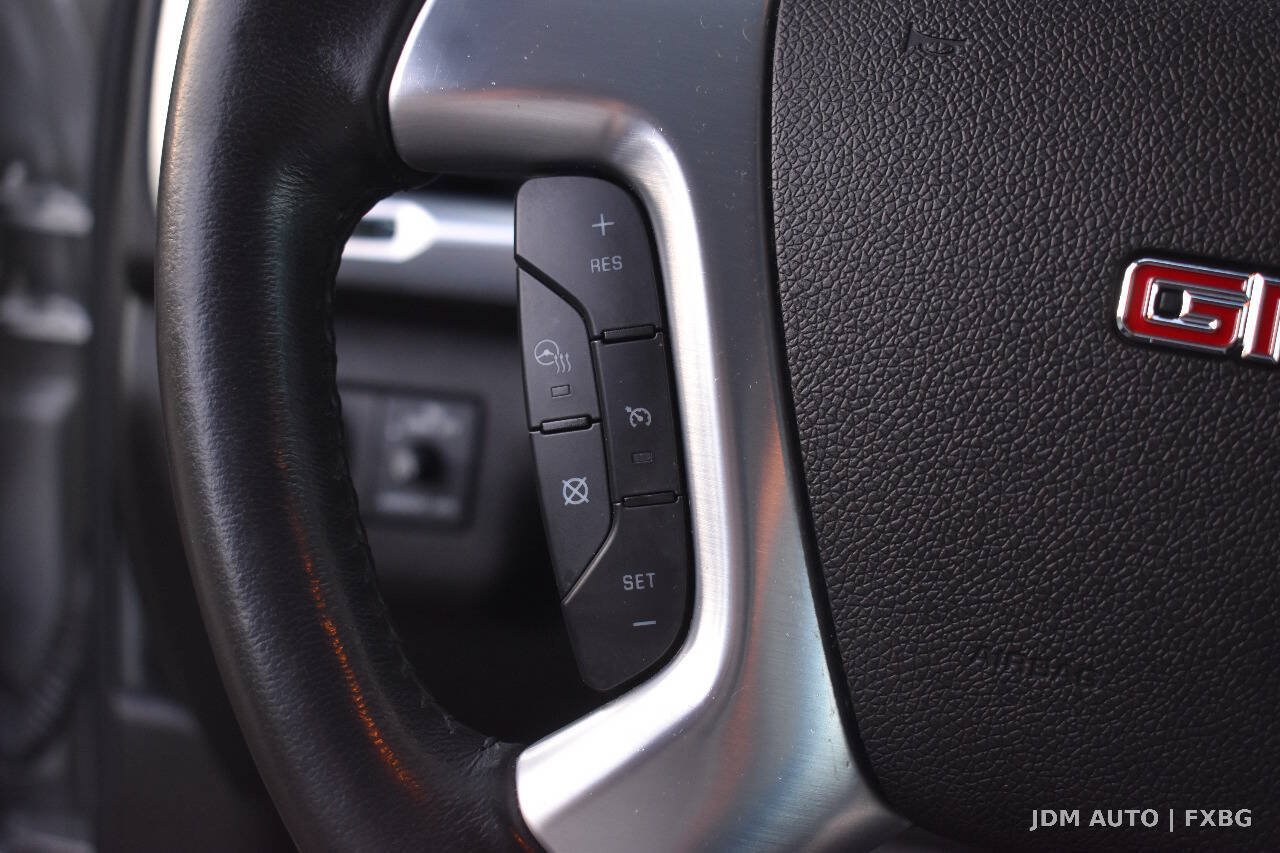 Used 2015 GMC Acadia SLT w/ Technology Package AWD/4WD image 21