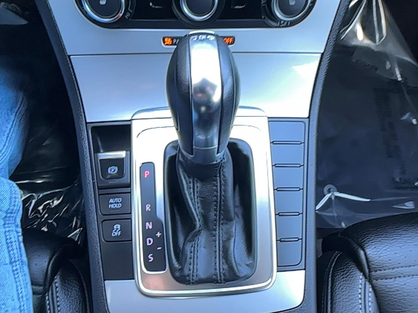 Used 2012 Volkswagen CC Sport FWD image 11