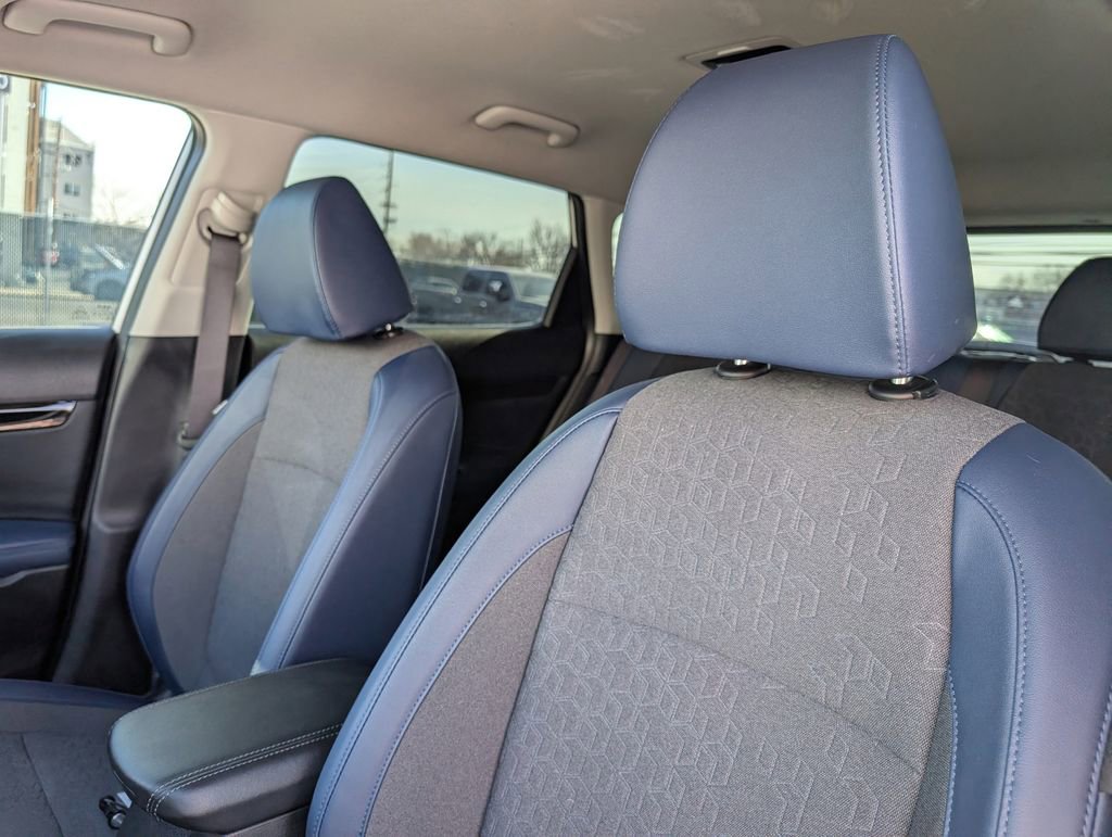 Certified 2024 Kia Seltos S image 11