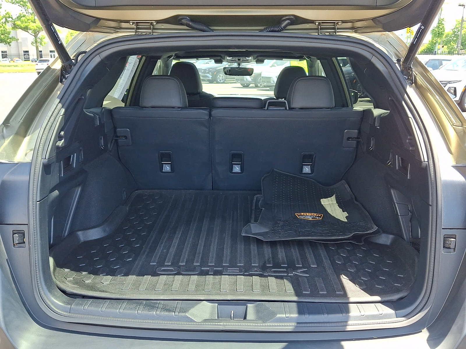 Used 2022 Subaru Outback Wilderness AWD/4WD image 29