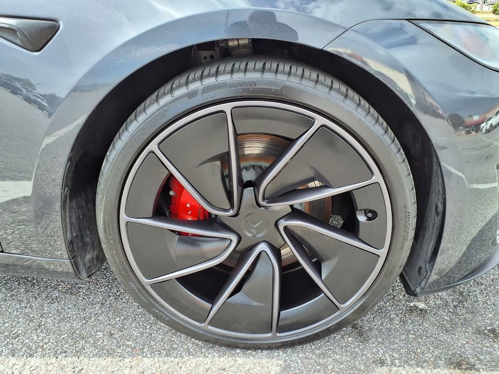 Used 2025 Tesla Model 3 Performance image 9