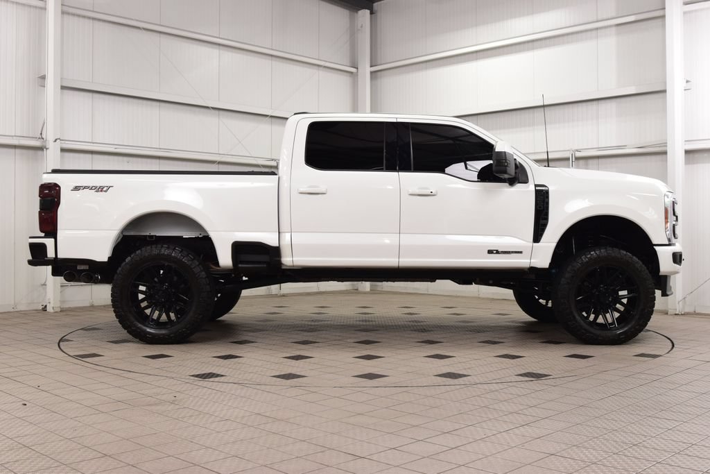 Used 2023 Ford F250 Lariat w/ Lariat Ultimate Package AWD/4WD image 9