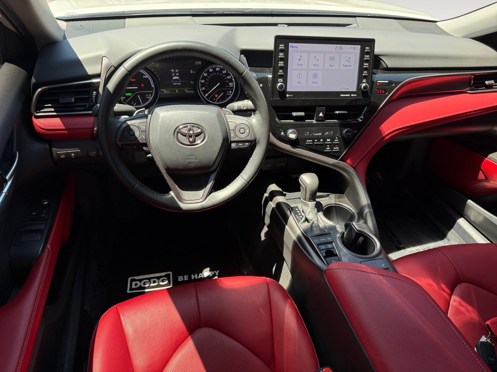 Used 2024 Toyota Camry XSE FWD image 15