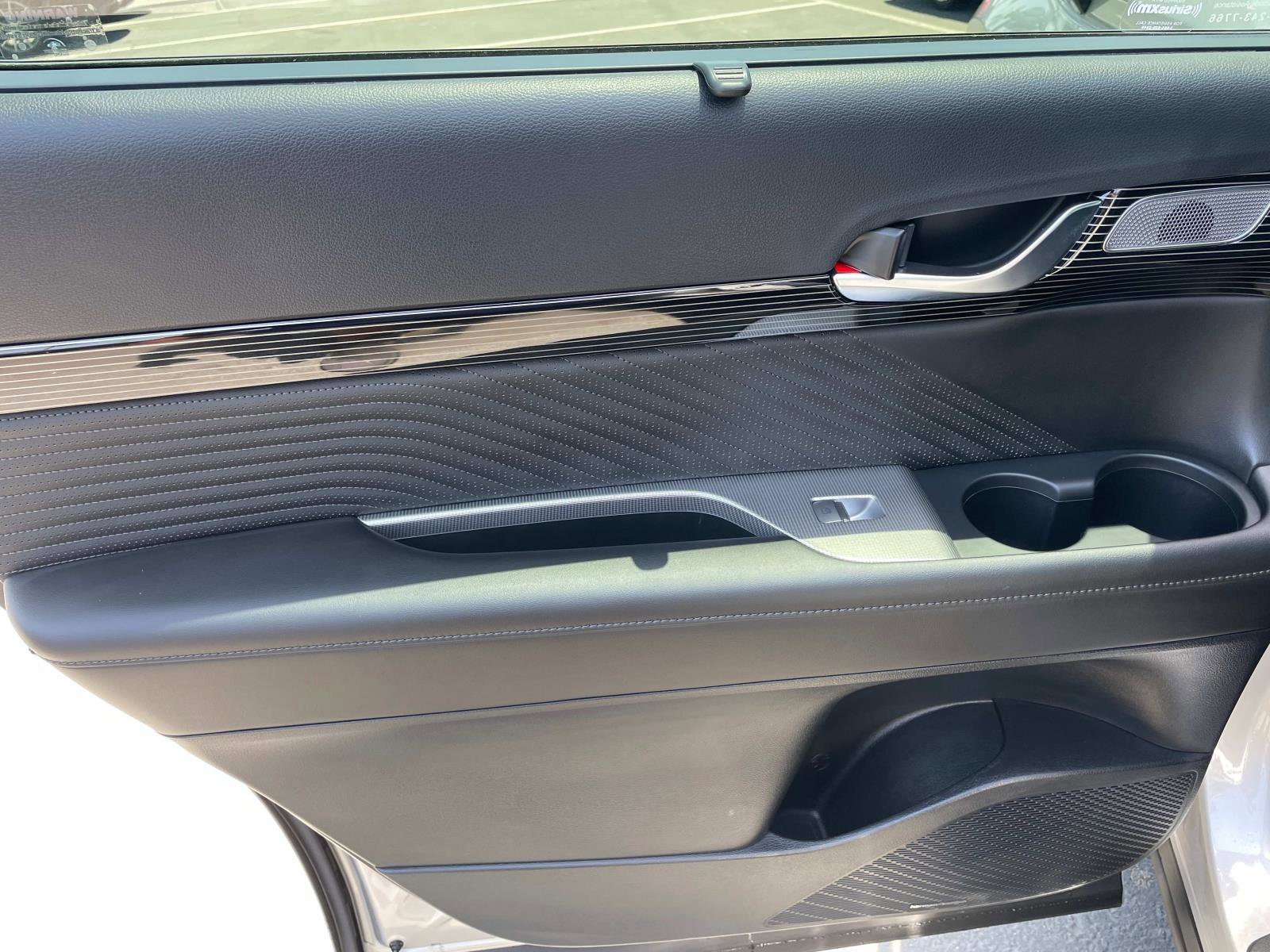 Used 2025 Hyundai Palisade Calligraphy image 24