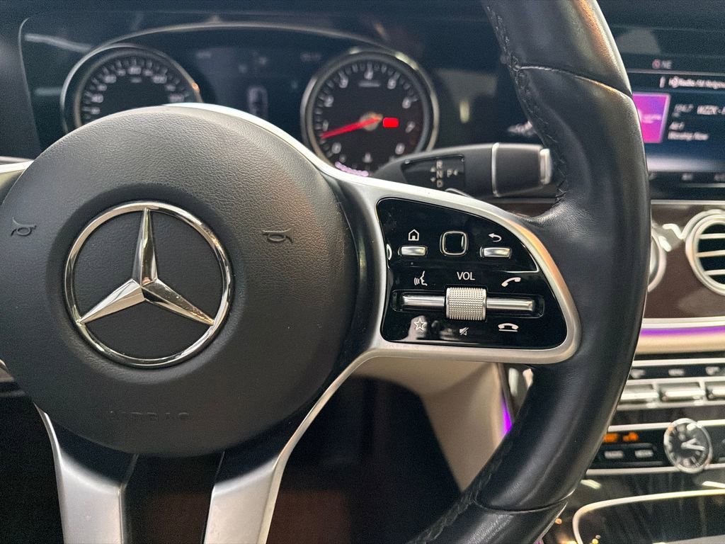 Used 2019 Mercedes-Benz E 300 4MATIC image 27