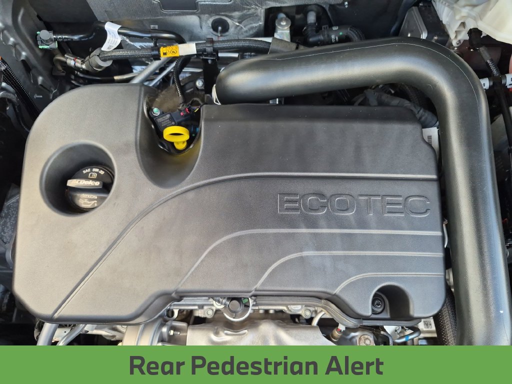 Used 2025 Chevrolet Equinox LT w/ Safety and Technology Package AWD/4WD image 14