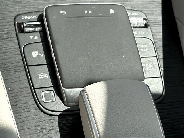 Used 2025 Mercedes-Benz GLS 450 4MATIC w/ AMG Line Exterior image 23