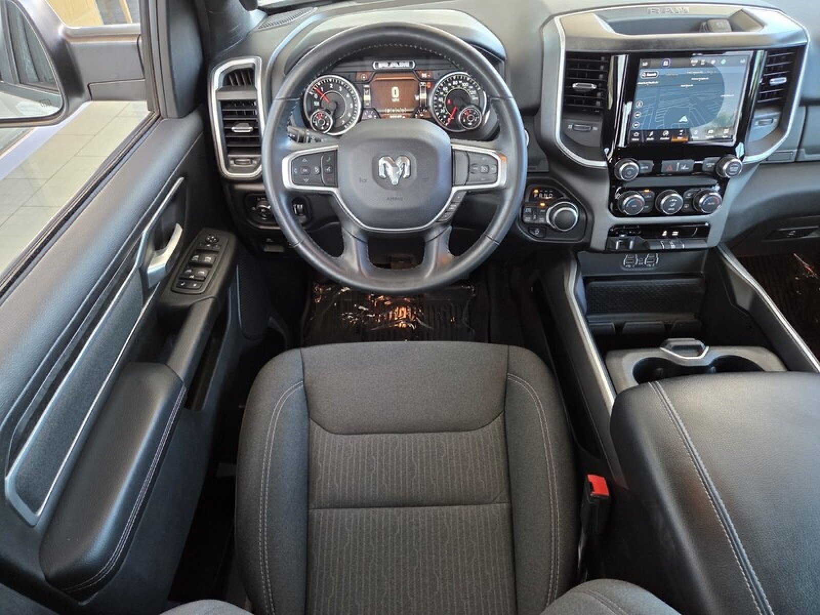 Used 2022 RAM 1500 Big Horn AWD/4WD image 16