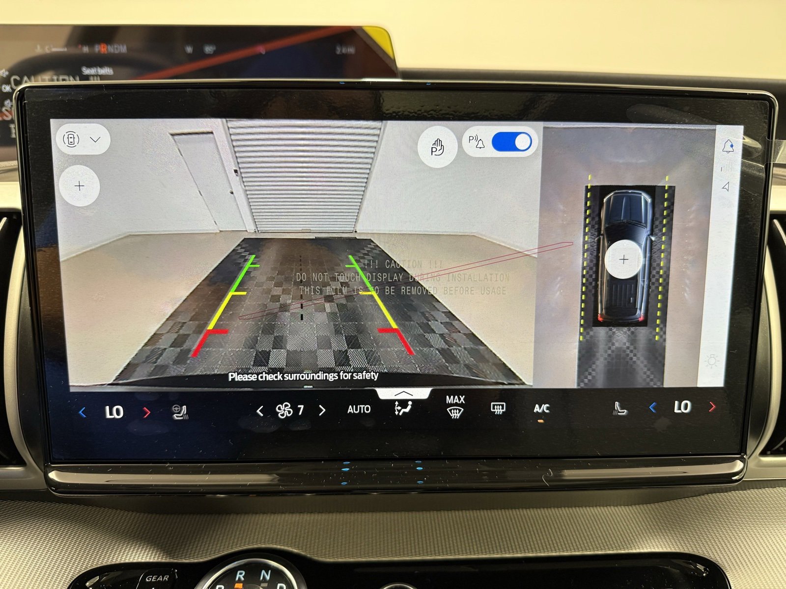 New 2025 Ford Expedition Active image 18