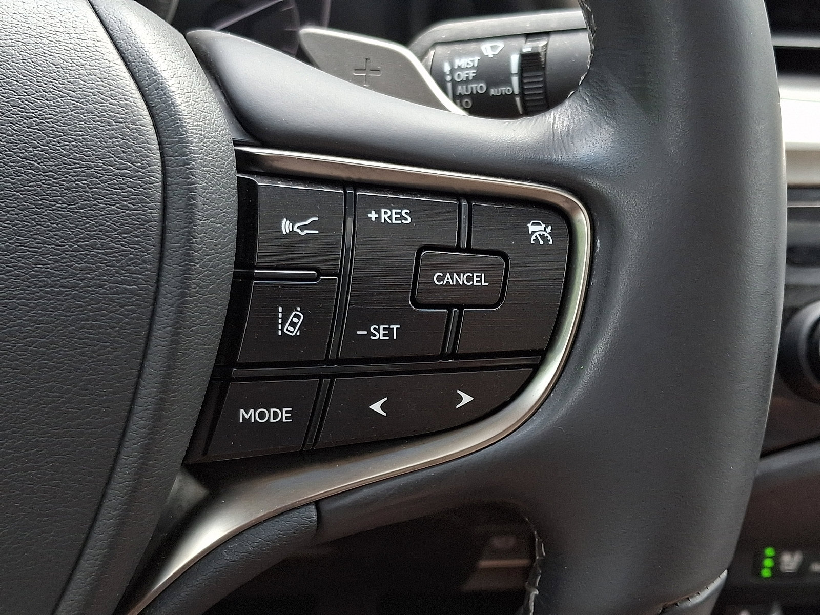 Used 2019 Lexus ES 350 w/ Premium Package FWD image 24