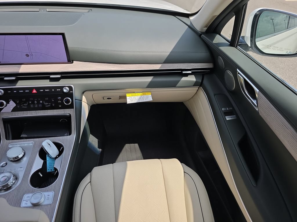New 2026 Genesis GV80 2.5T Prestige AWD/4WD image 16
