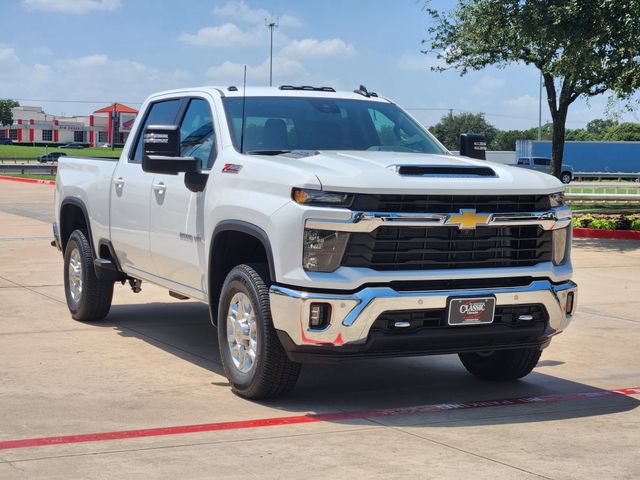 New 2026 Chevrolet Silverado 2500 LT w/ All Star Edition AWD/4WD video 2