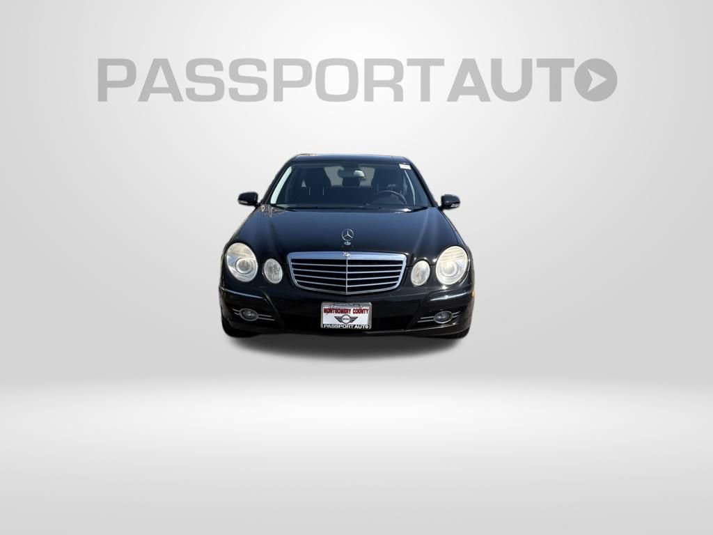 Used 2008 Mercedes-Benz E 550 Sedan image 2