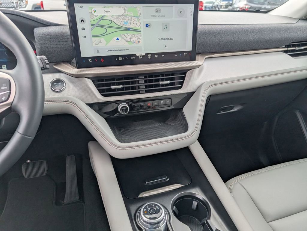 New 2025 Ford Explorer Active w/ Active Comfort Package AWD/4WD image 35