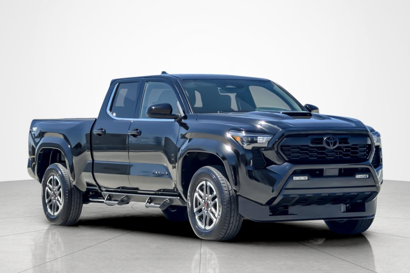 Certified 2025 Toyota Tacoma TRD Sport AWD/4WD image 7