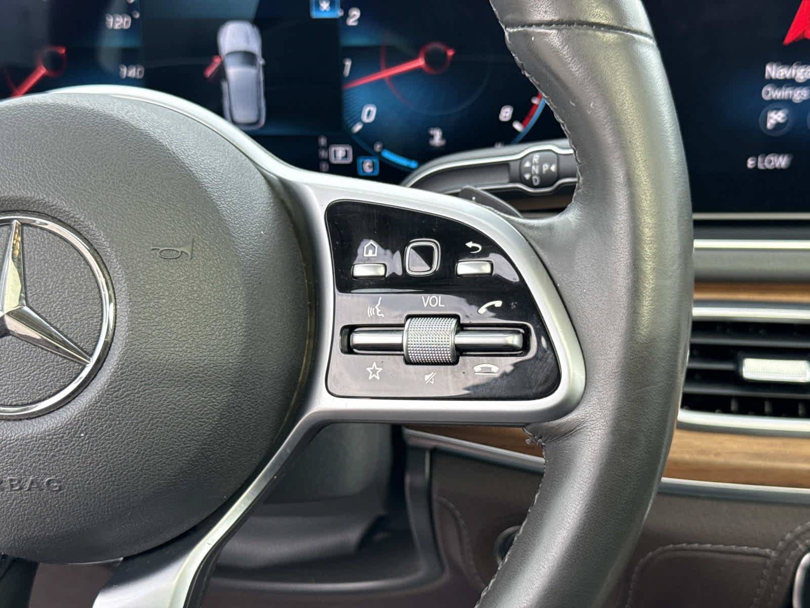 Used 2020 Mercedes-Benz GLE 350 4MATIC image 23
