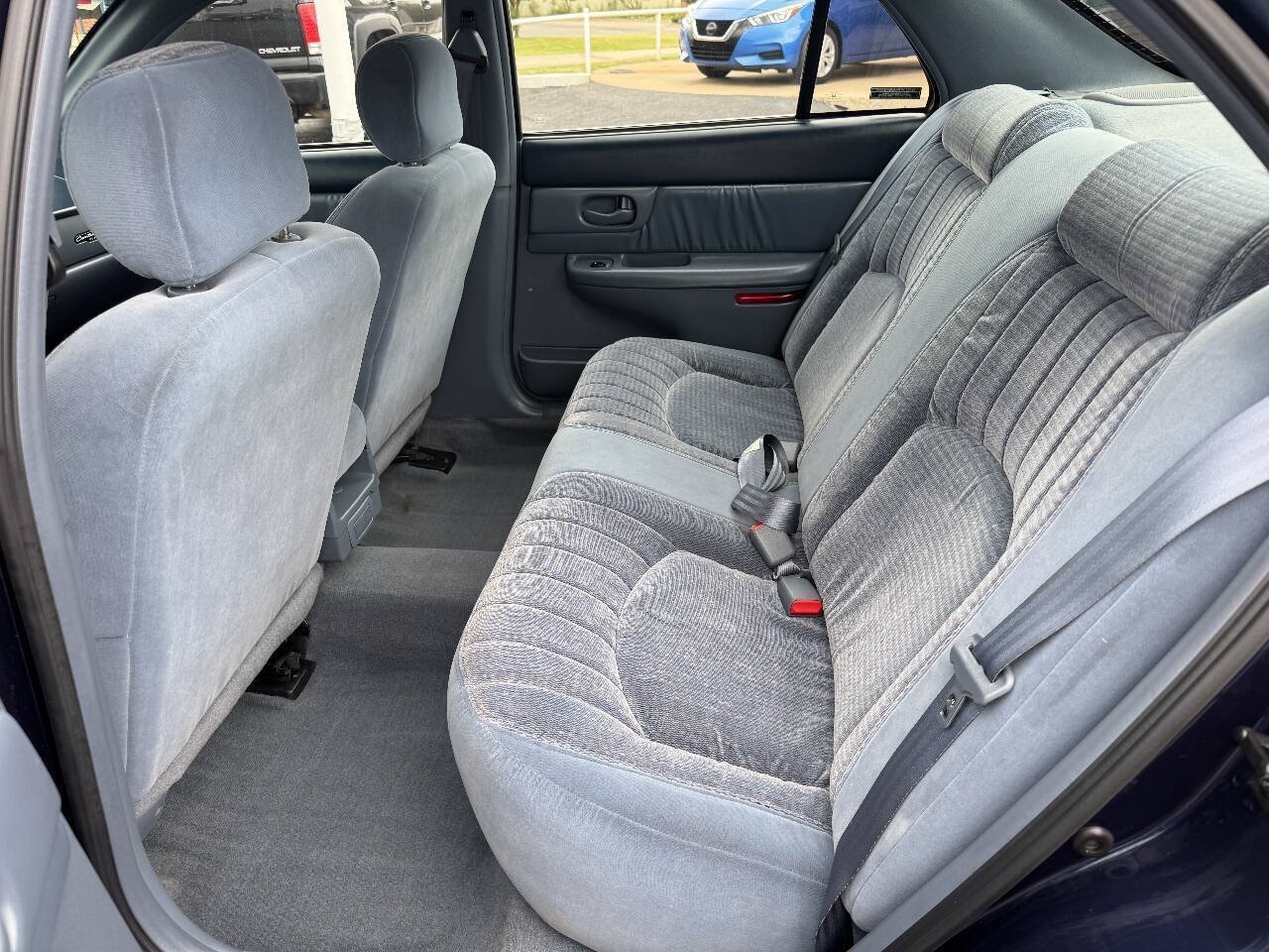 Used 1998 Buick Century Custom FWD image 9