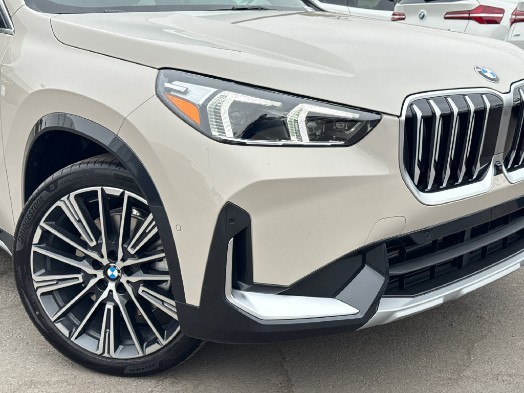 New 2026 BMW X1 xDrive28i w/ Technology Package AWD/4WD image 6