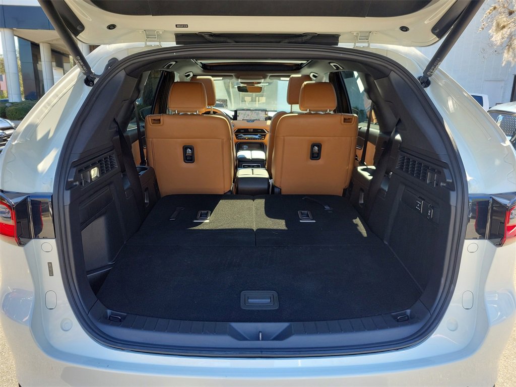 Used 2024 MAZDA CX-90 3.3 Turbo S w/ Premium Plus image 11