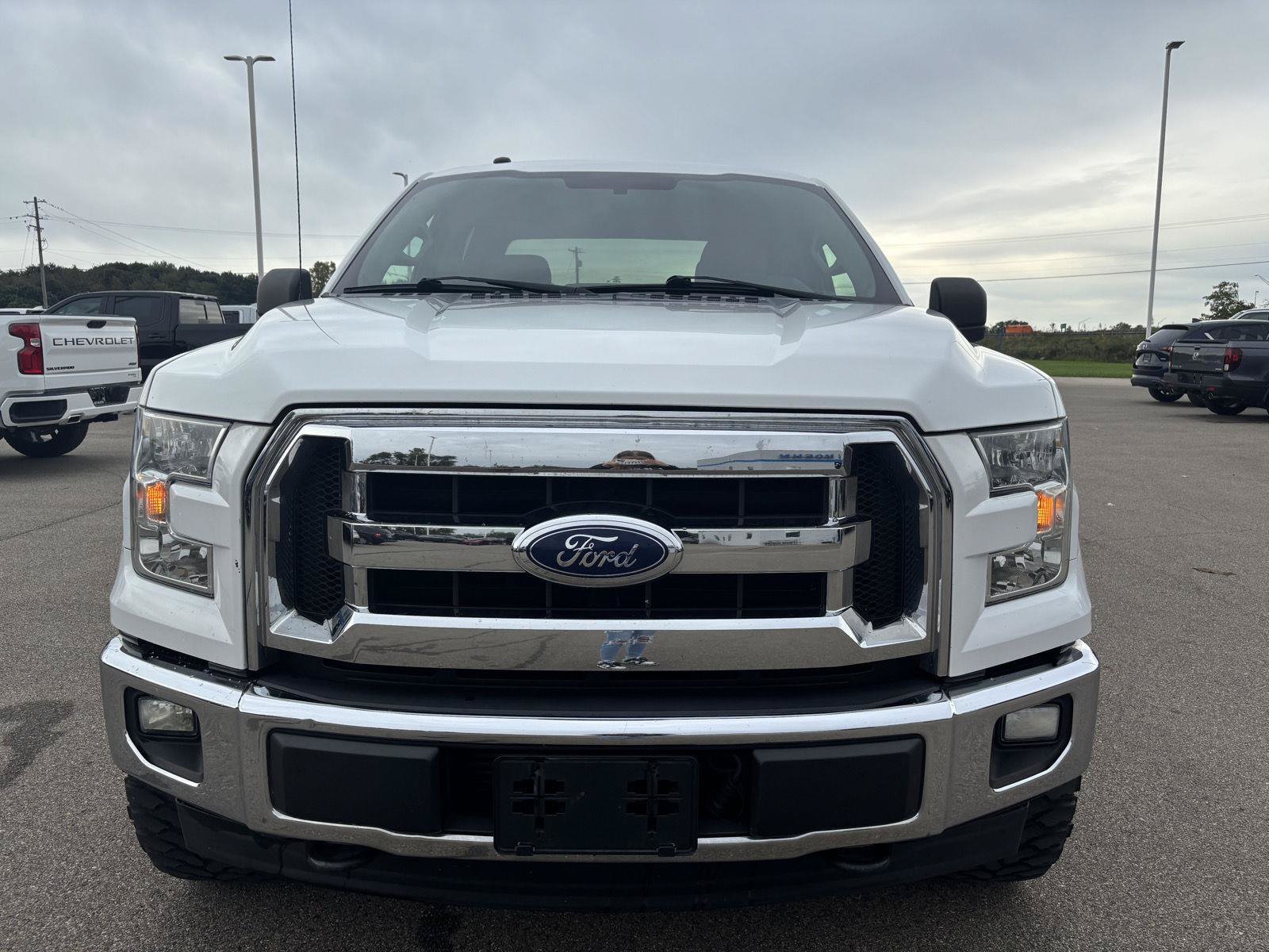 Used 2017 Ford F150 XLT AWD/4WD image 10
