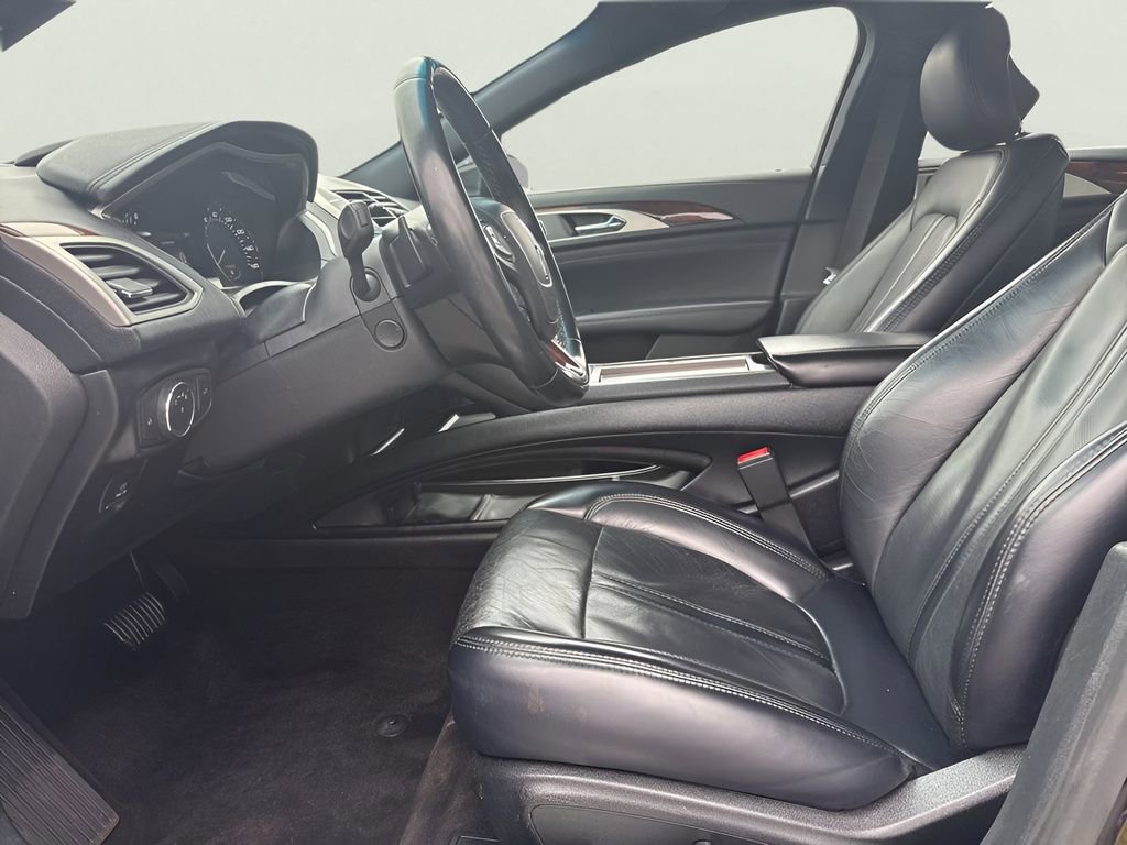 Used 2019 Lincoln MKZ Reserve w/ Luxury Package image 13