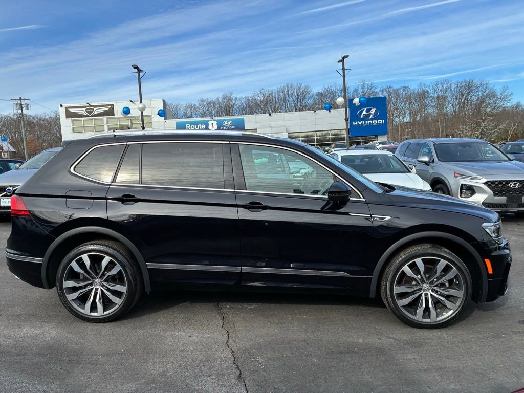 Used 2021 Volkswagen Tiguan SEL Premium R-Line image 8
