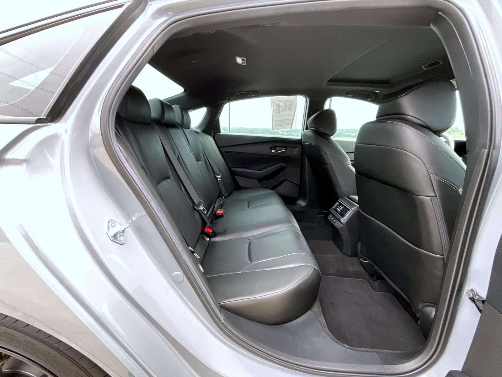 Used 2025 Honda Accord Sport image 19