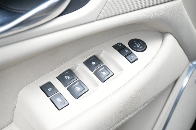 Used 2020 Cadillac Escalade Luxury image 36