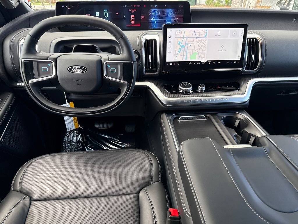 New 2025 Ford Expedition Max Platinum w/ Stealth Appearance Package image 5