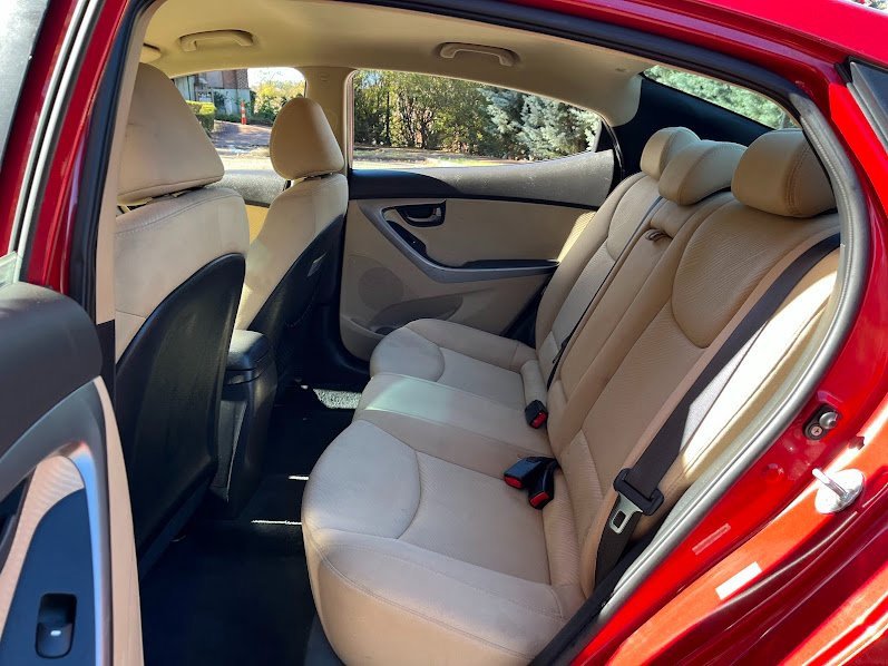 Used 2013 Hyundai Elantra GLS w/ Preferred Pkg image 40