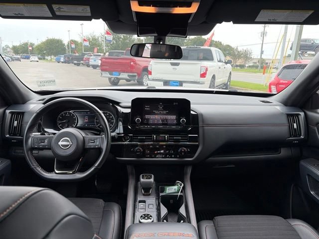 Used 2025 Nissan Pathfinder Rock Creek AWD/4WD image 25