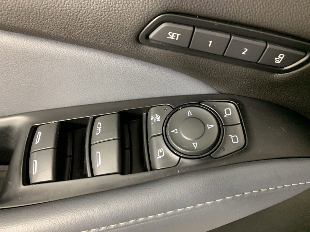 Used 2024 Buick Enclave Premium image 20