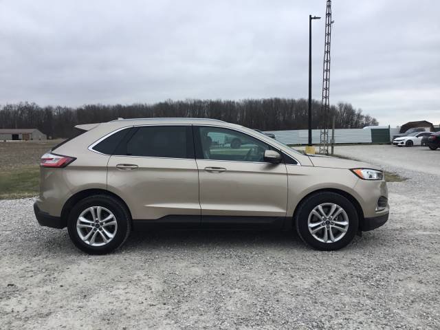 Used 2020 Ford Edge SEL w/ Cargo Accessory Package image 2