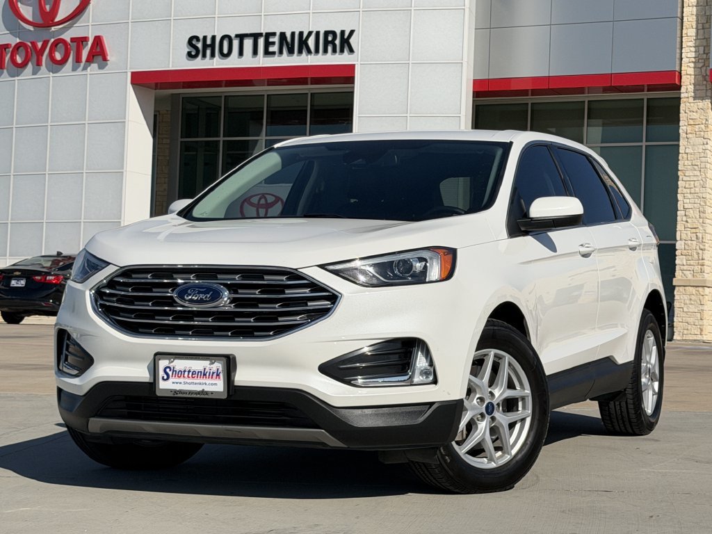 Used 2022 Ford Edge SEL w/ Convenience Package AWD/4WD image 2