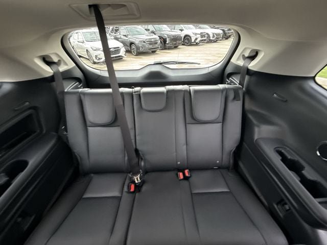 Used 2026 Subaru Ascent Limited AWD/4WD image 24