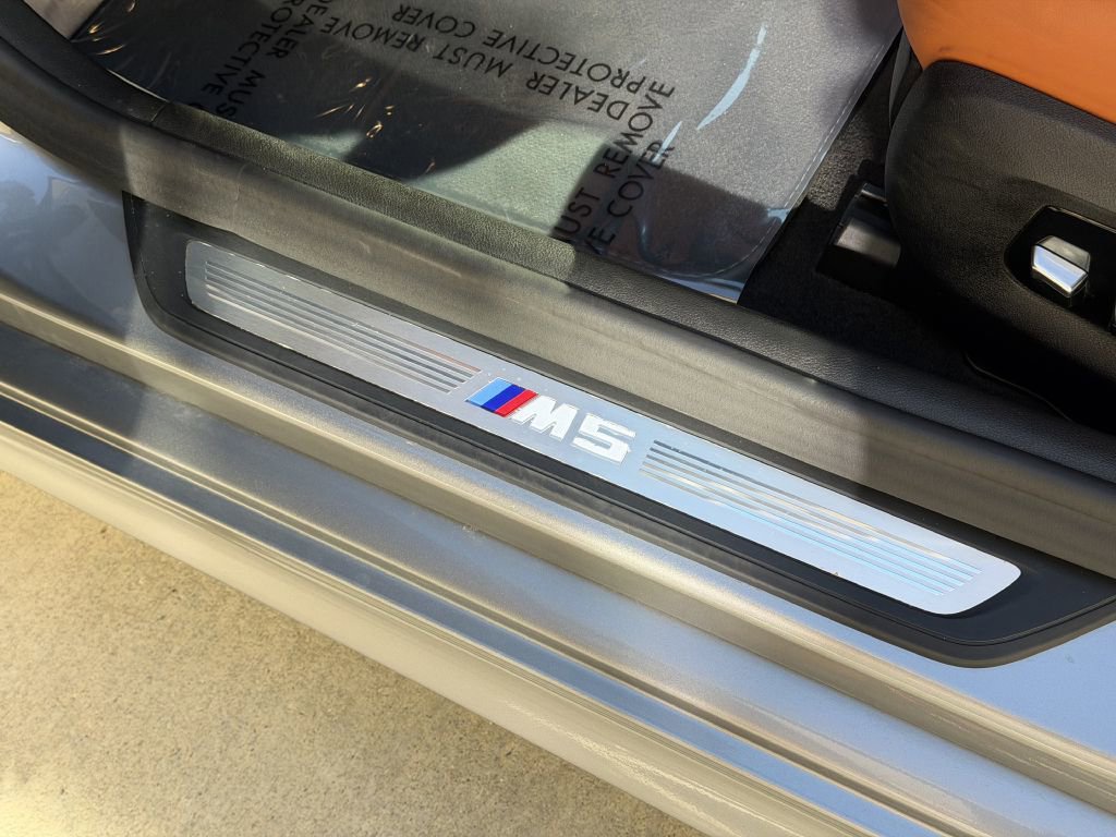 Used 2019 BMW M5 w/ Executive Package image 16