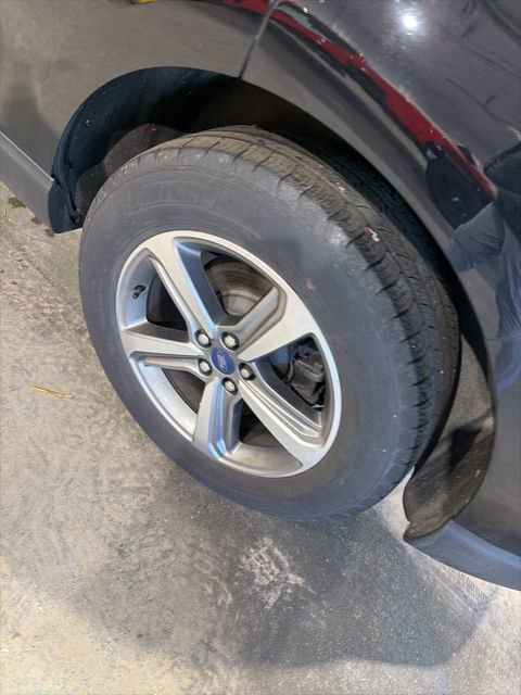 Used 2020 Ford Edge SEL w/ Convenience Package image 9