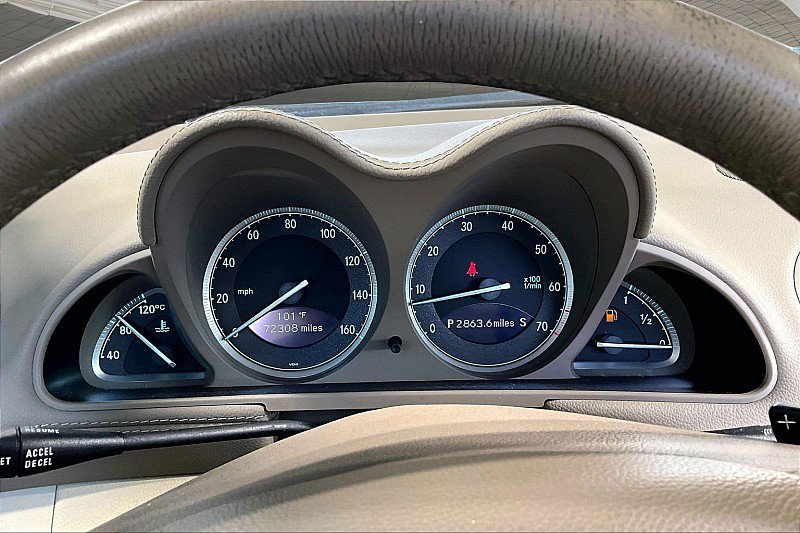 Used 2007 Mercedes-Benz SL 550 w/ AMG Sport Pkg image 19