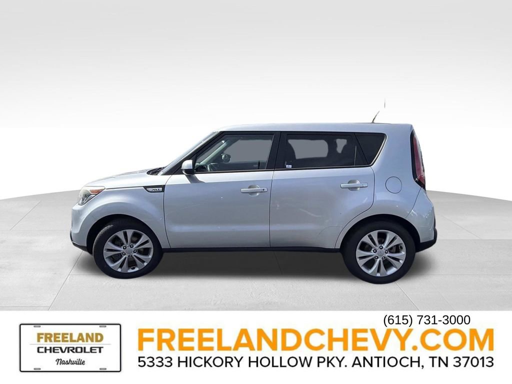 Used 2015 Kia Soul + image 6