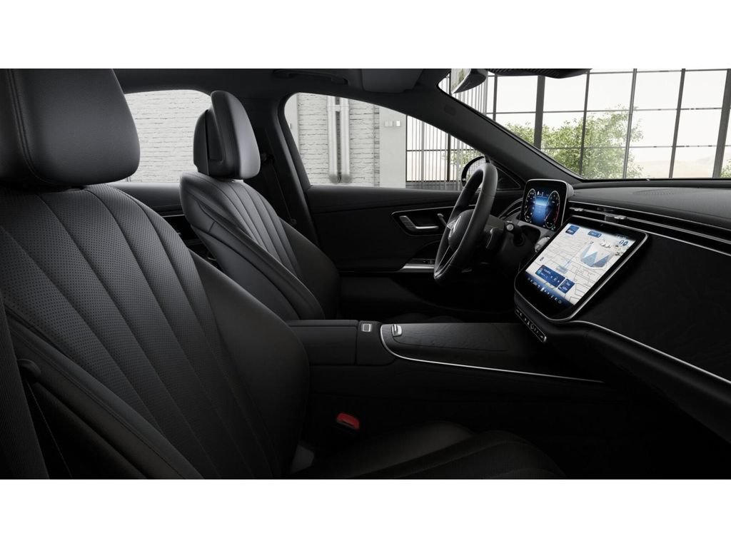 New 2027 Mercedes-Benz E 450 4MATIC Sedan image 4