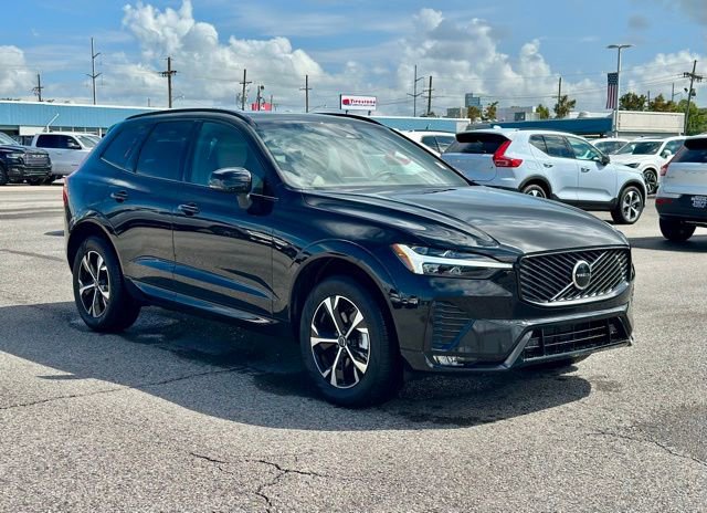 New 2026 Volvo XC60 B5 Core